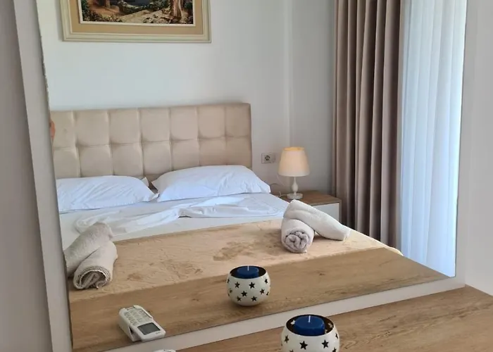 Modern Fishta Q5 22 *