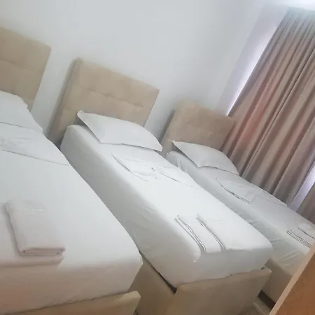 Modern Fishta Q5 22 * Velipojë